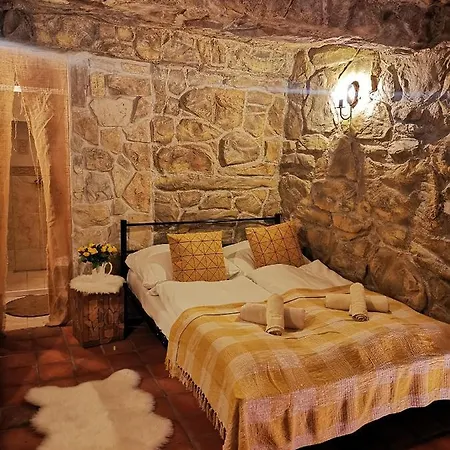 Szálloda U Cisare Iii.
